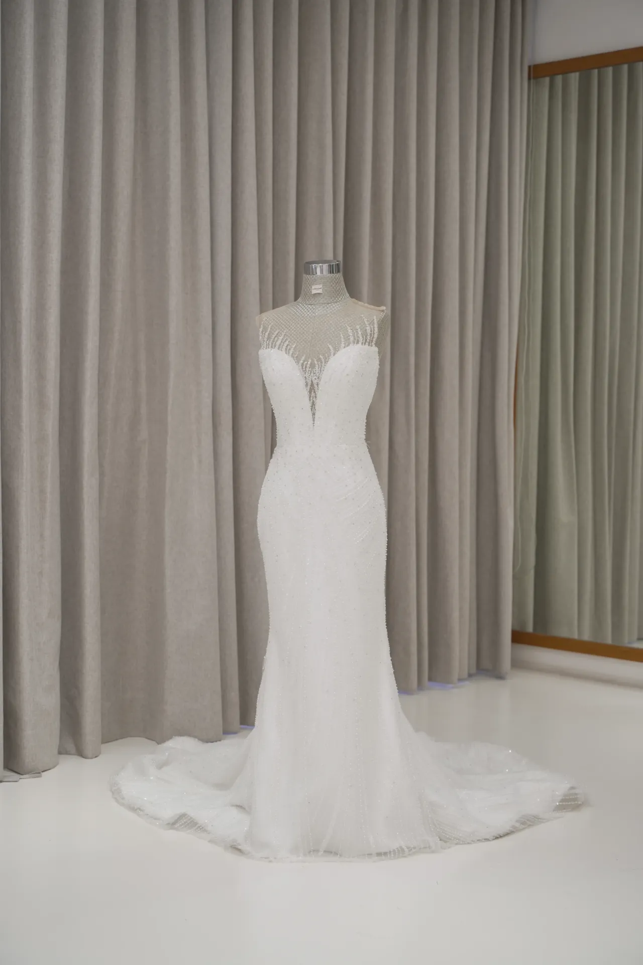 Jevellyn - Geometric Wedding Dress