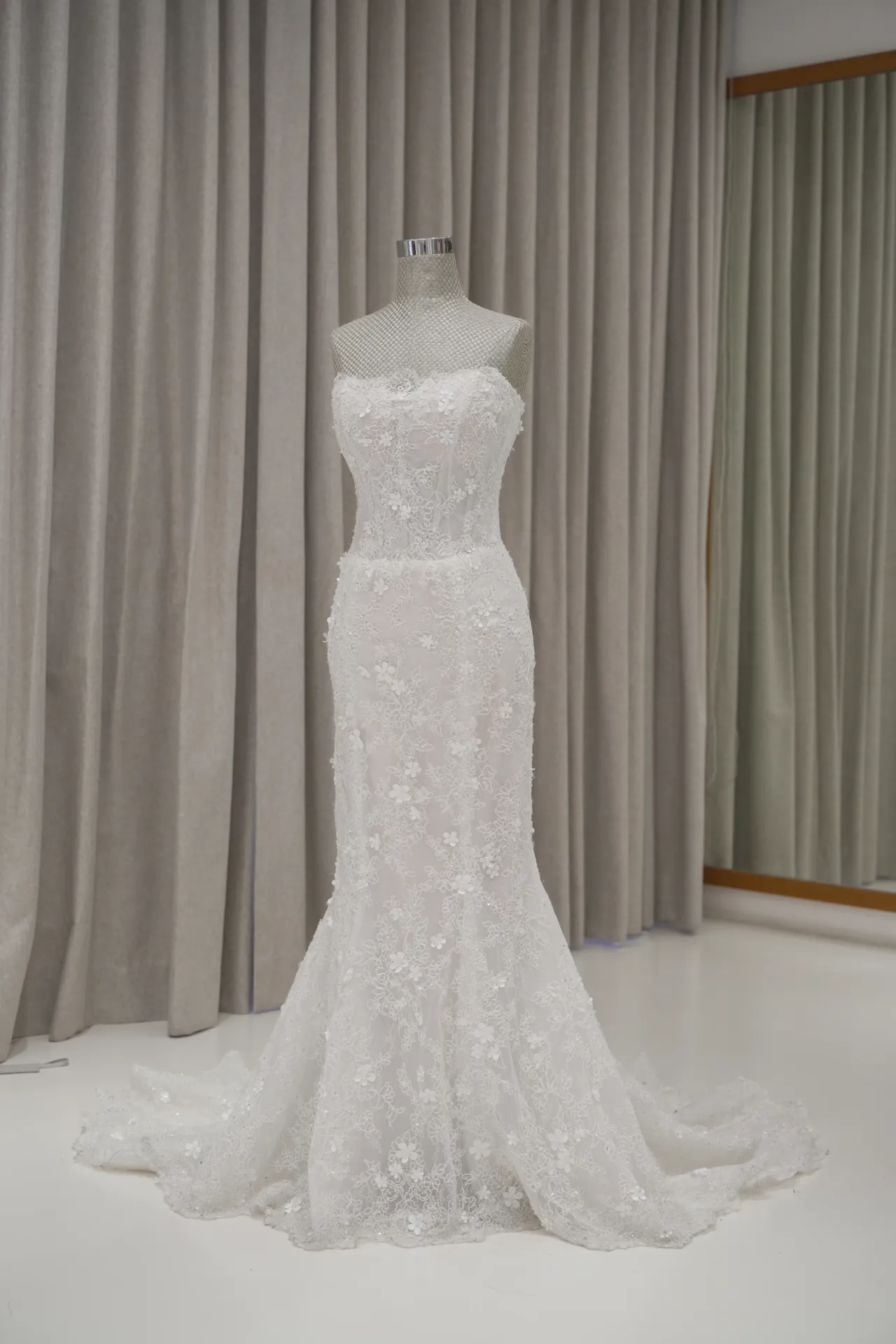 Stephanie Tjen - Floral & Lace Wedding Dress