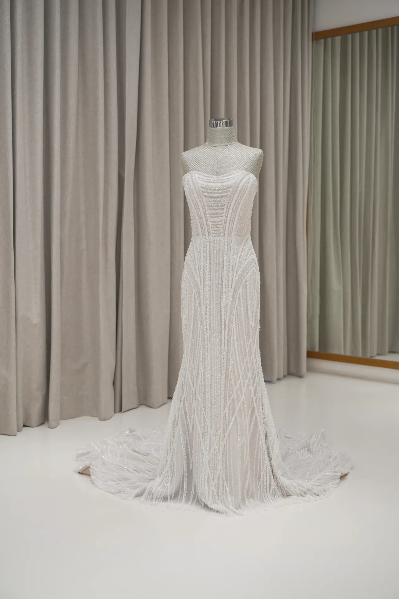 Felisya - Geometric Wedding Dress