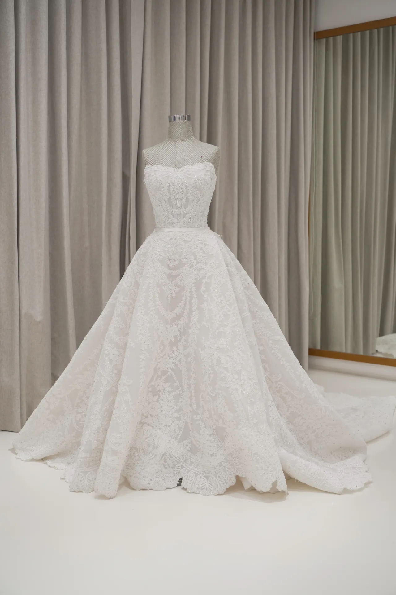 Anastasia Kusuma - Lace A-Line Wedding Dress