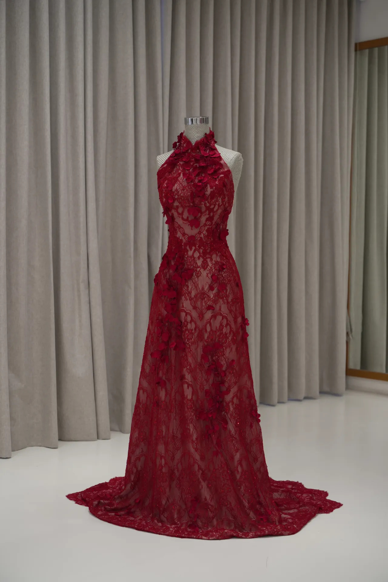 Amber - Cheongsam in Red