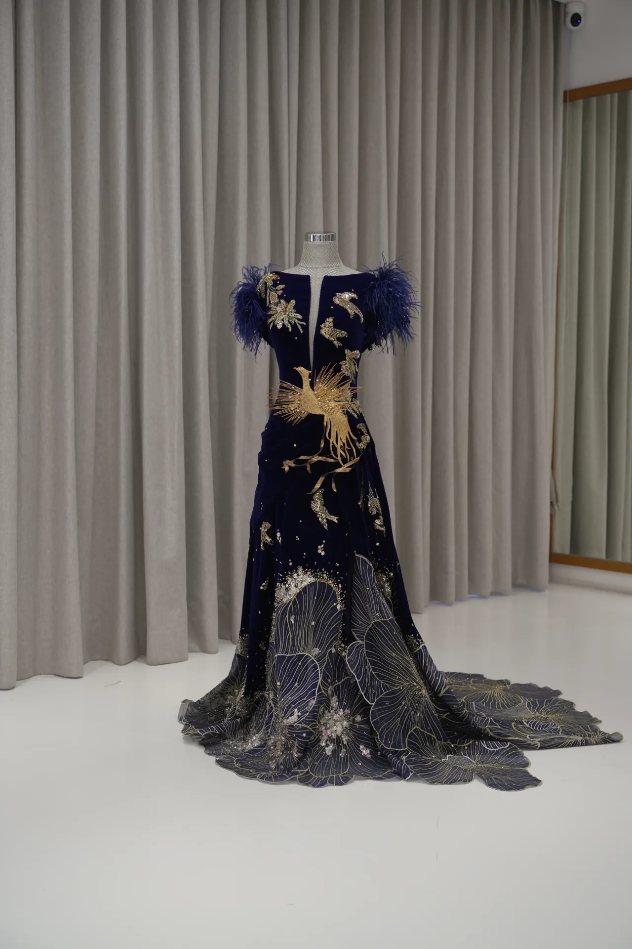 Adeline - Cheongsam in Navy Blue