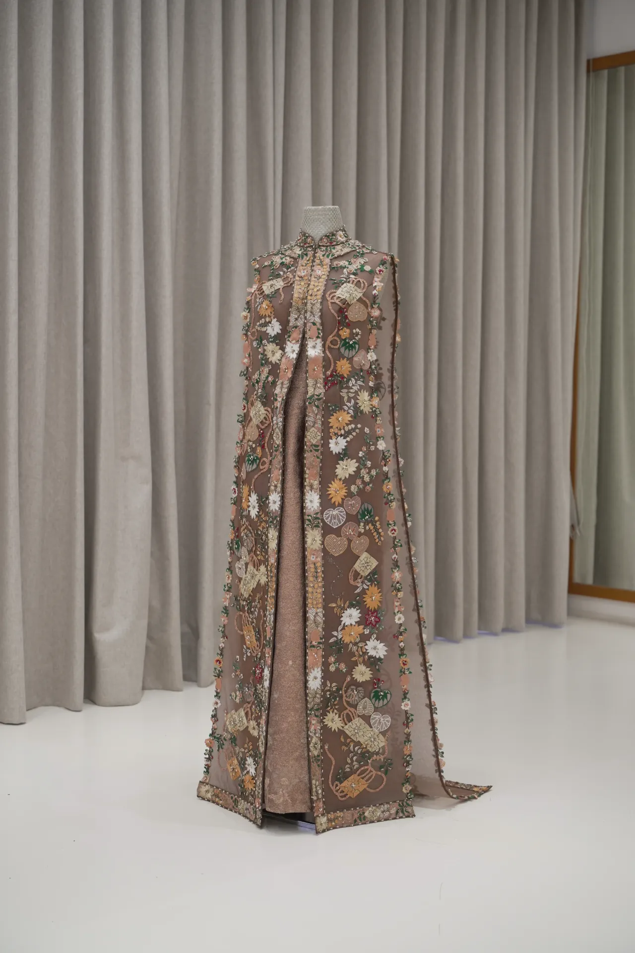 Michelle - Cheongsam in Bronze