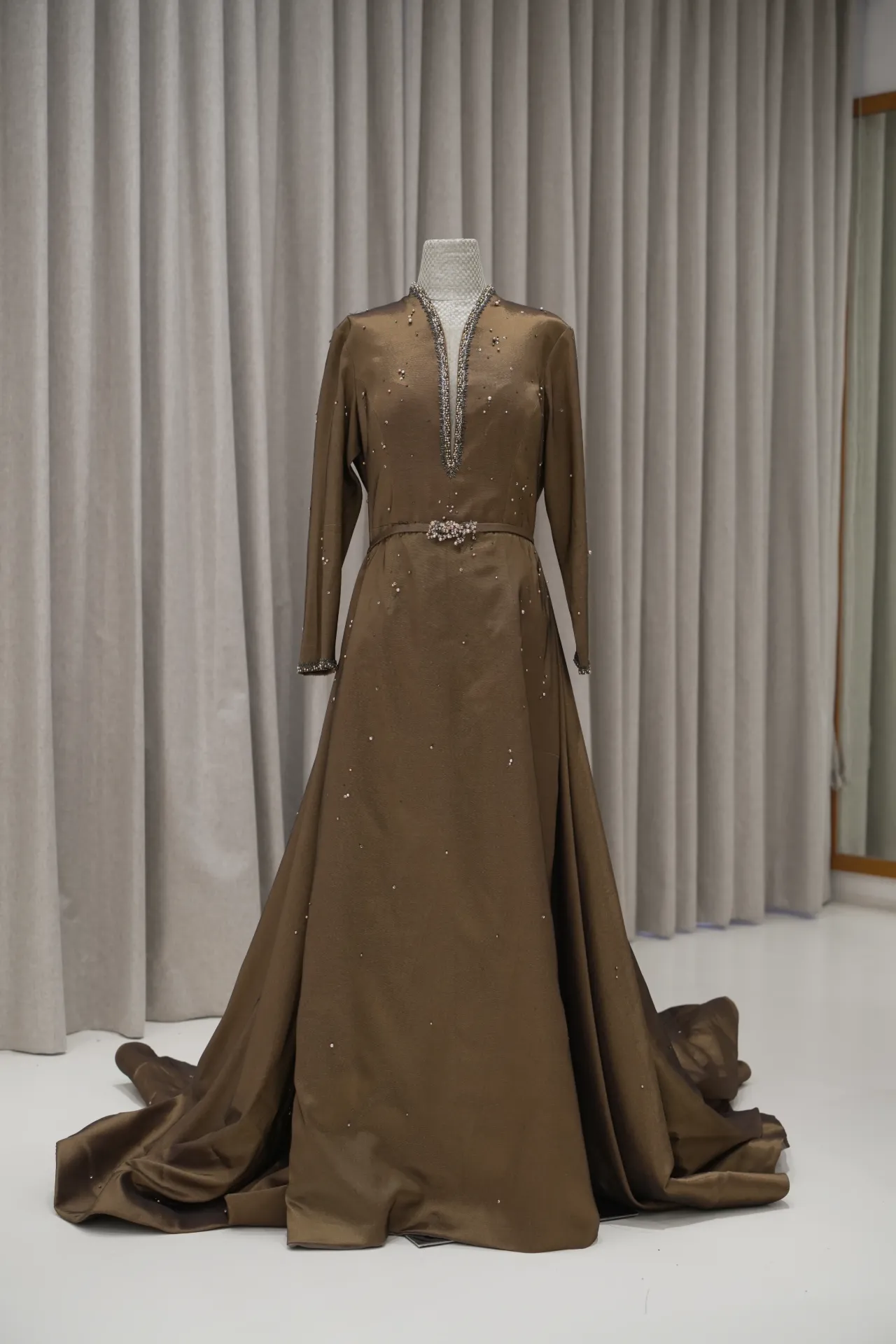 Pixie - Long Sleeves Olive Brown Jacquard Party Dress