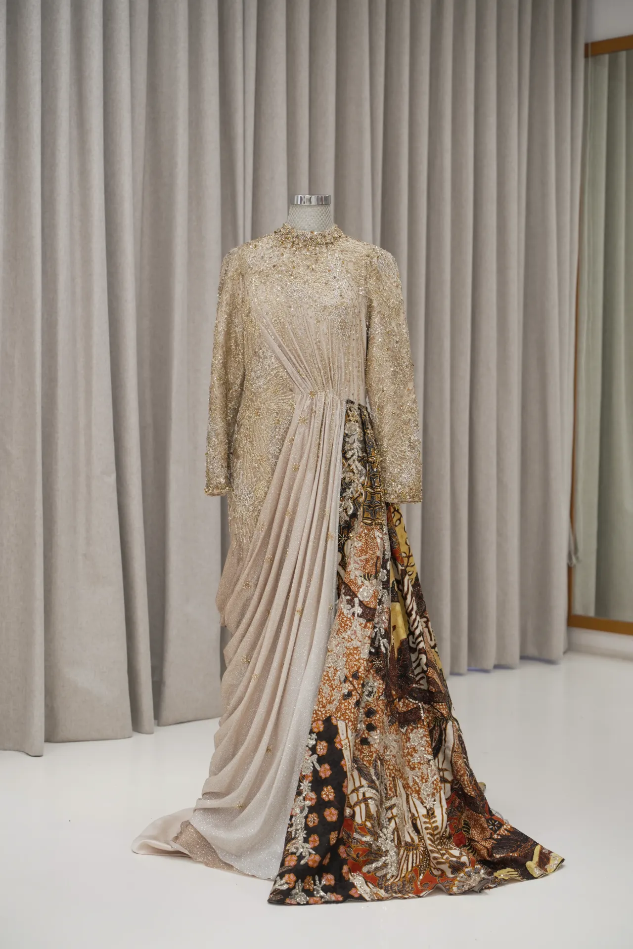 Putri Ariani - Gold x Batik AGT Party Dress