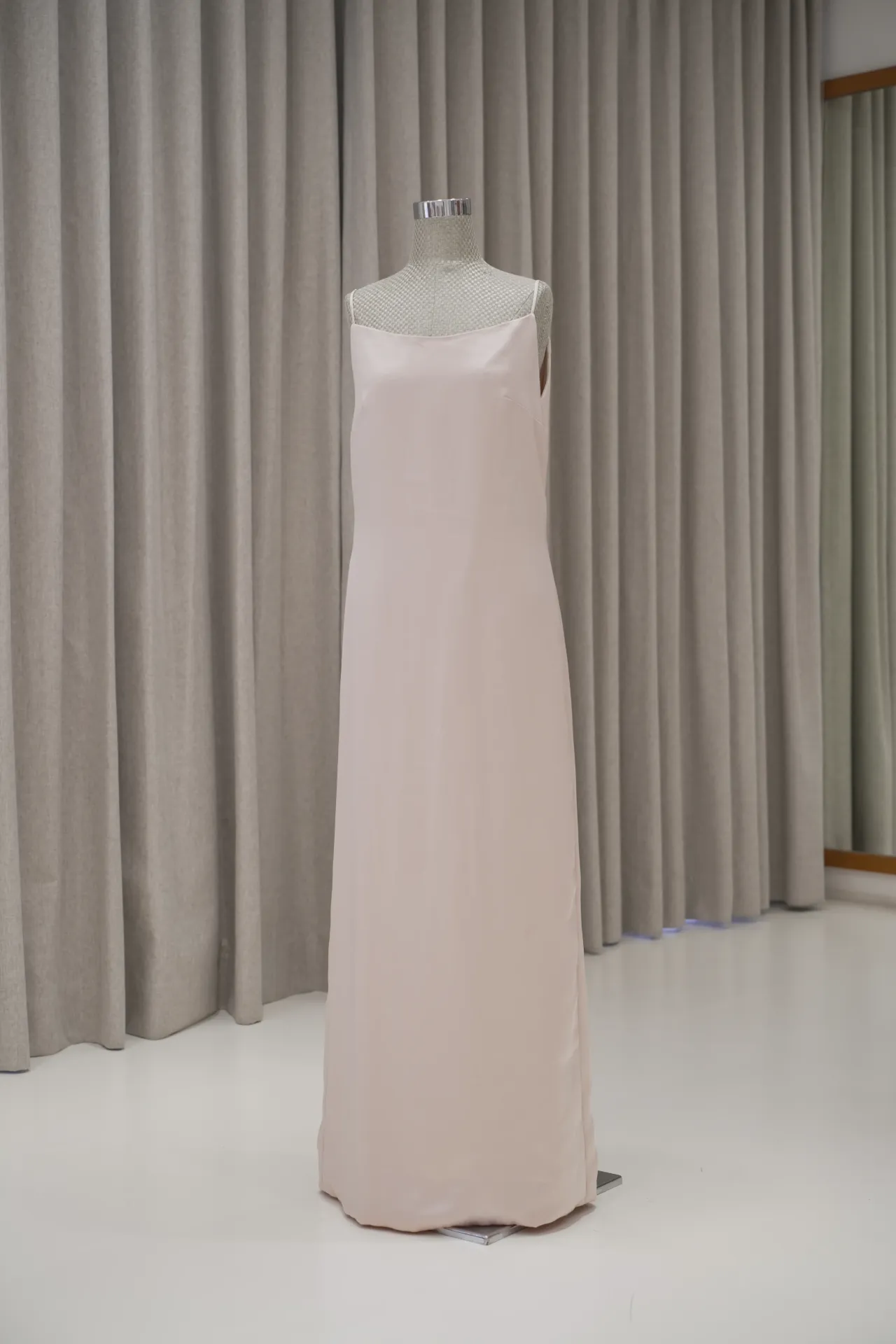 Nude Skin Tanktop for Robe