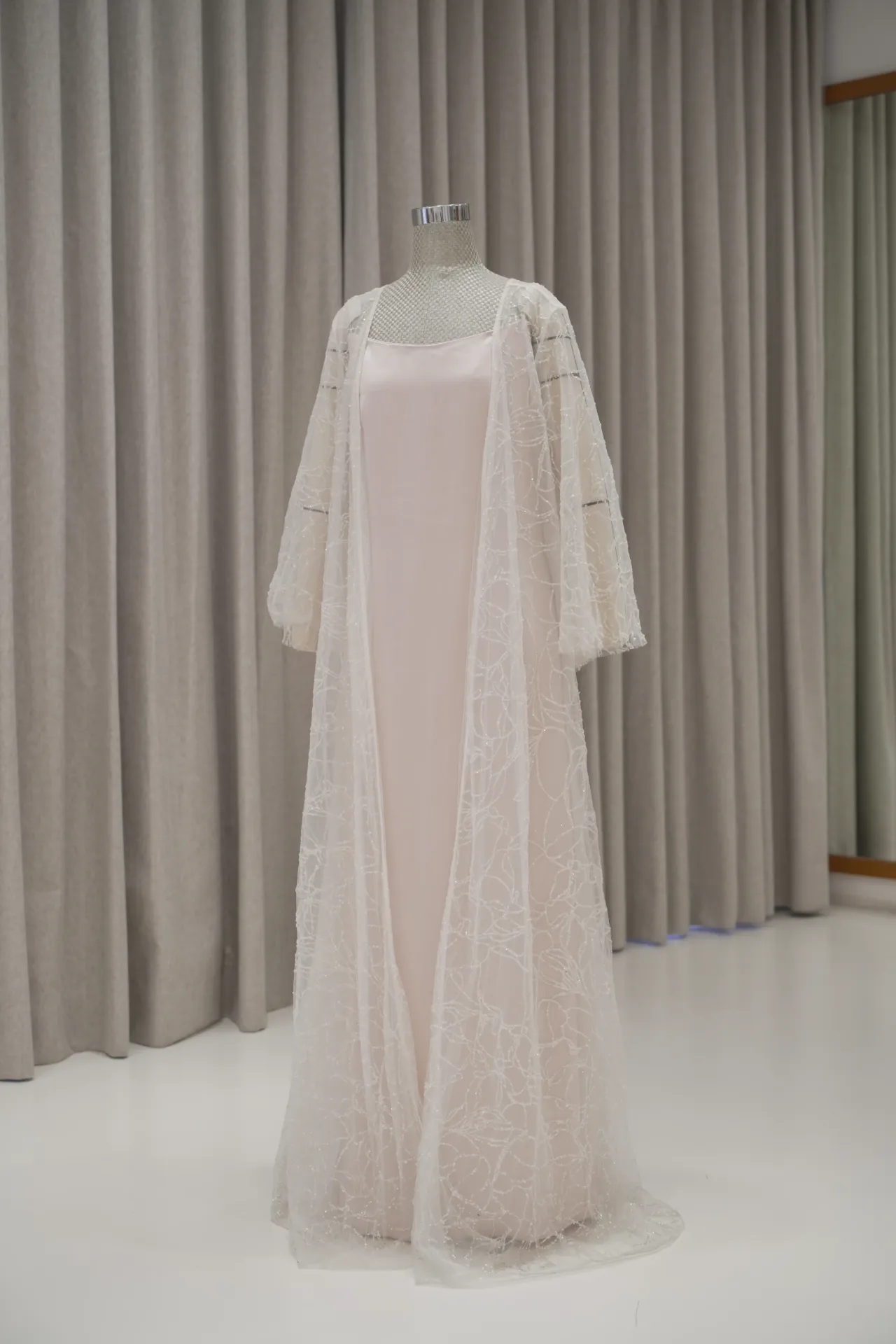 Daniella - Abstract Glitter Kimono Robe