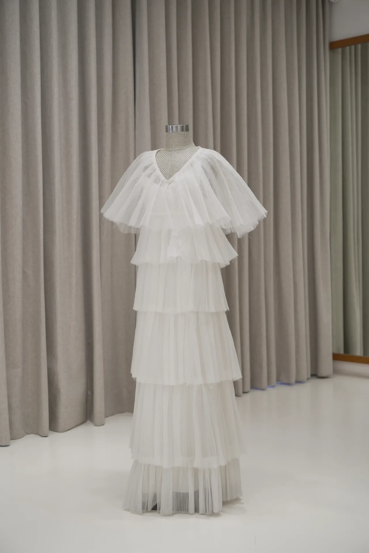 Andrina - Ruffle Tier Pleated Organza Robe