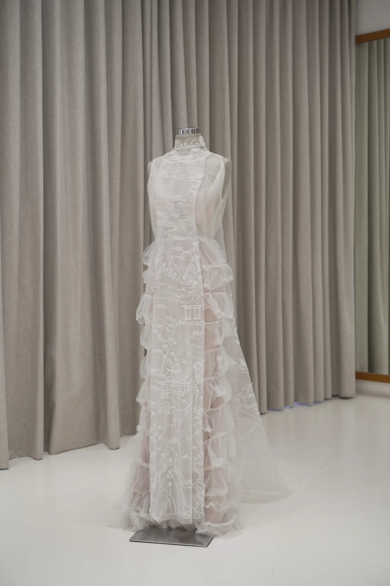 Fenny - White Cheongsam Embroidery Outer with Ruffle Tier Tulle Inner Robe