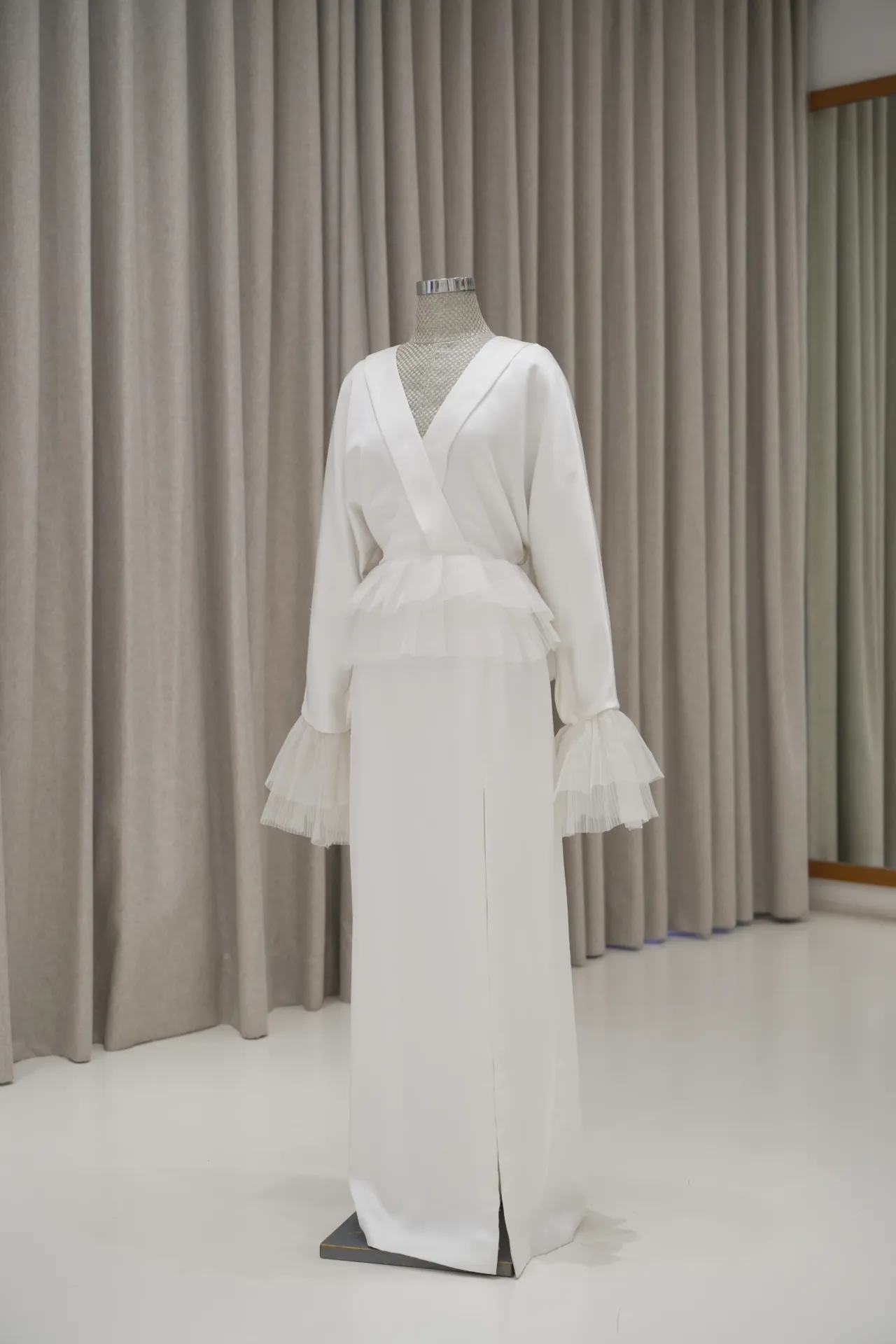 Rika - Kimono Style Robe with Pleated Organza Bell Sleeves