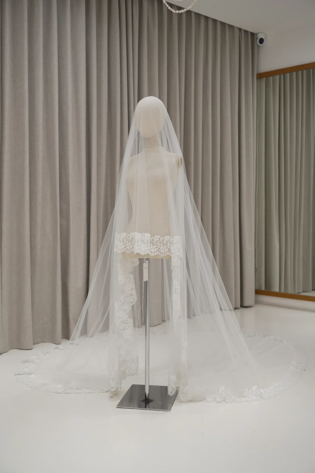 Veil 16