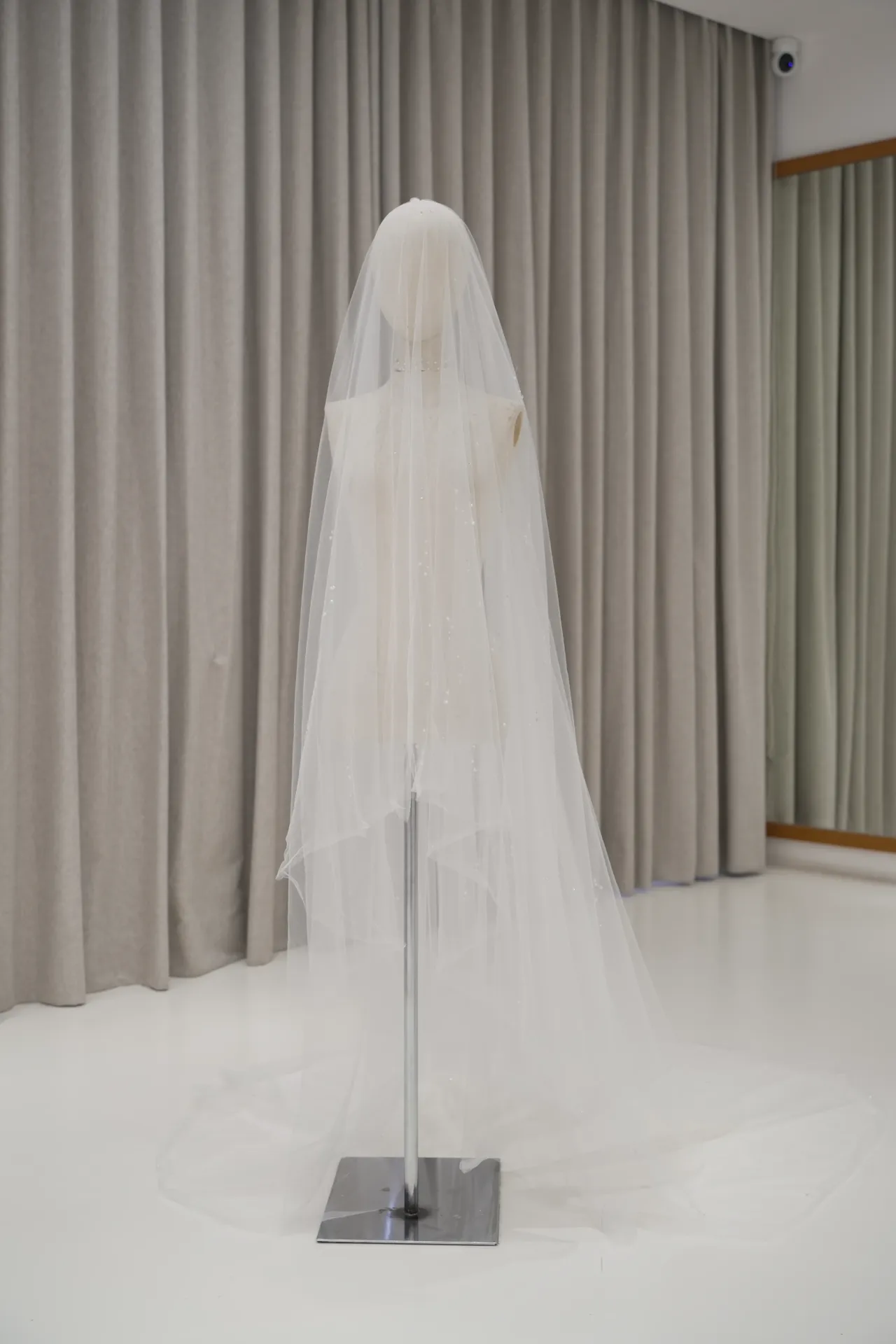 Veil 21