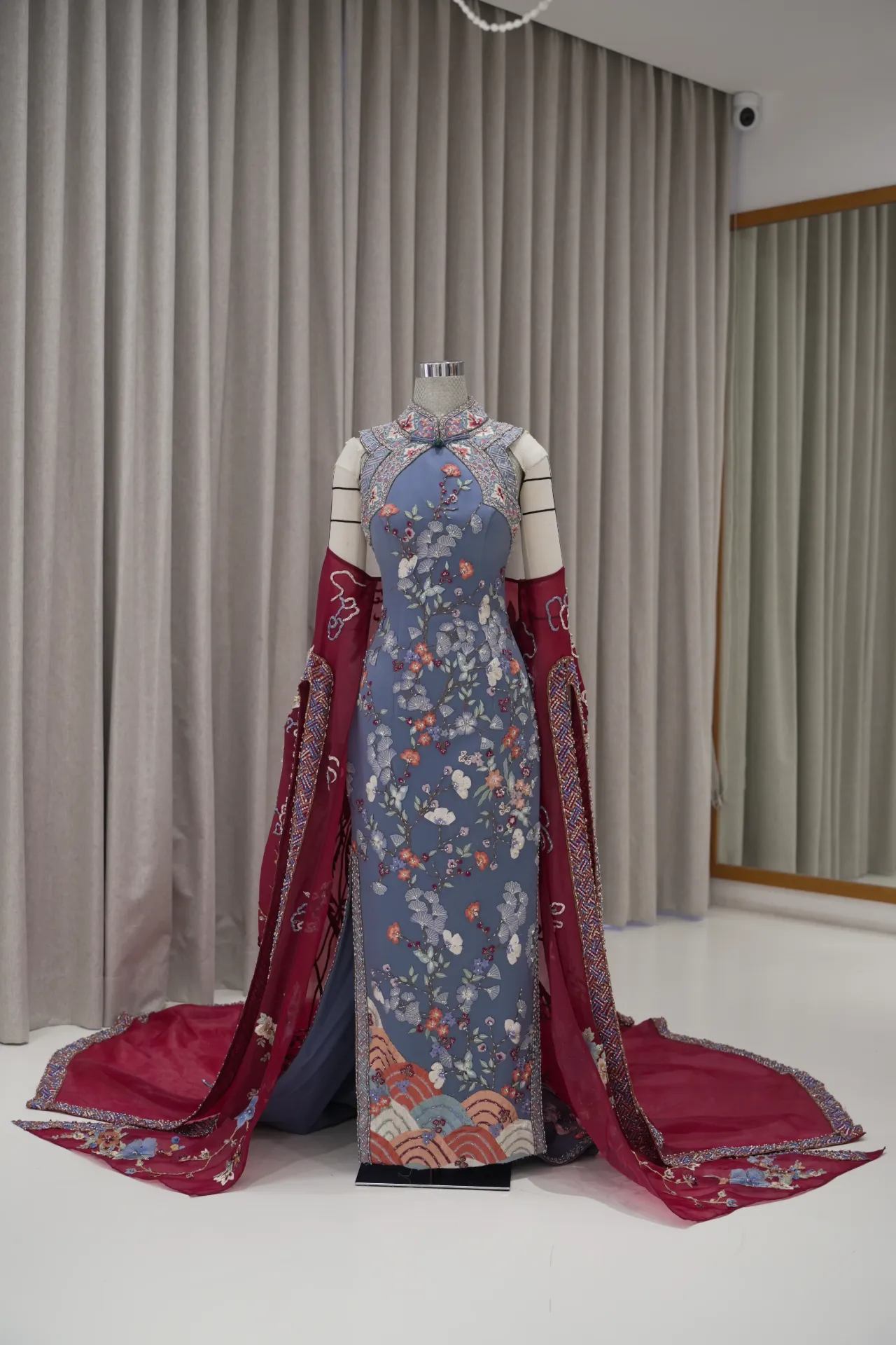 Alita - Blue Floral Cheongsam with Maroon Red Detachable Train