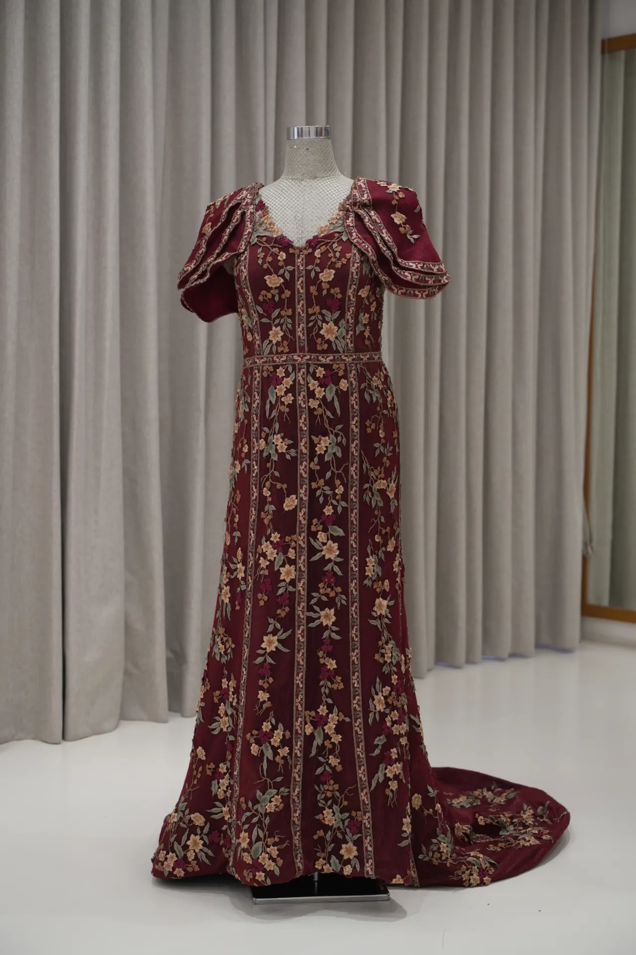 Floral Maroon Red Cheongsam with Sleeves (XL)